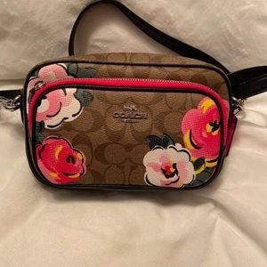 SOLD Coach Court Crossbody Vintage Rose Print Bag